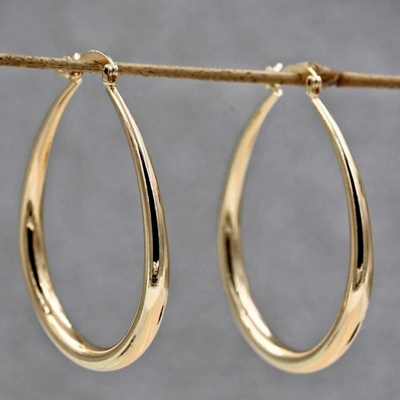 The Aurelia Gold Hoop Earrings